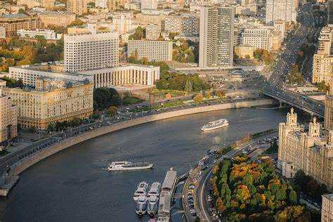 Уровень имущественной обеспеченности москва 2023 сколько